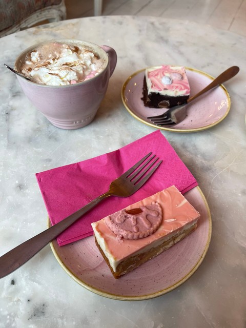 Luxe Cafe, Cirencester