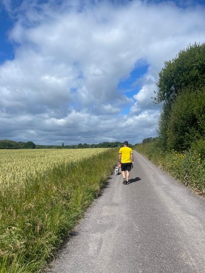 A quiet road en route to Queen Victoria's Golden Jubilee plantation