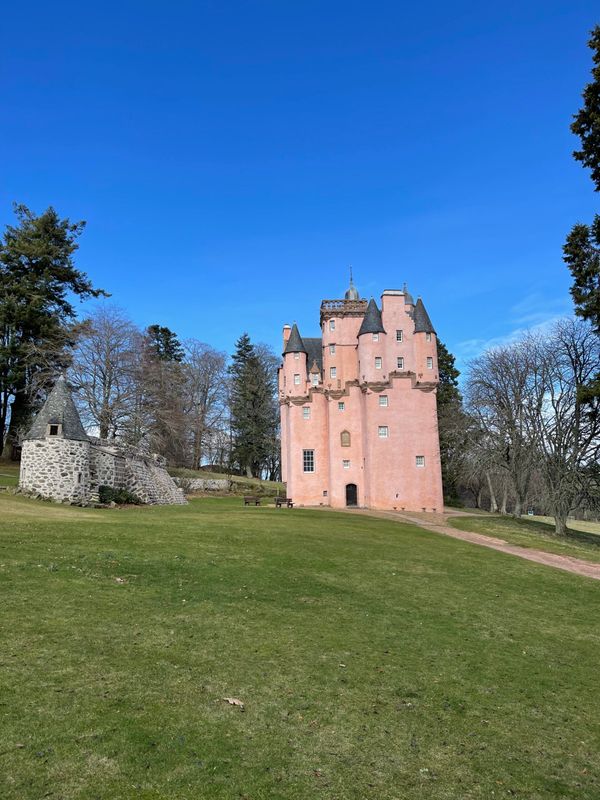 Craigievar Castle hill trail