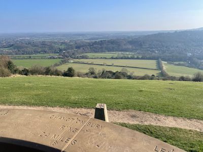 The viewpoint at Salomons Memorial, Box Hill