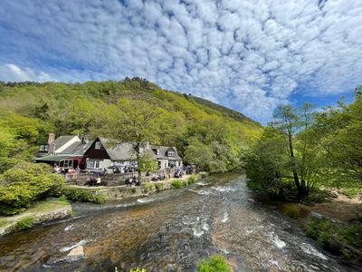 The Fingle Bridge Inn